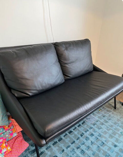 Canape Steiner 800 cuir noir 790 Paris 6 (75)