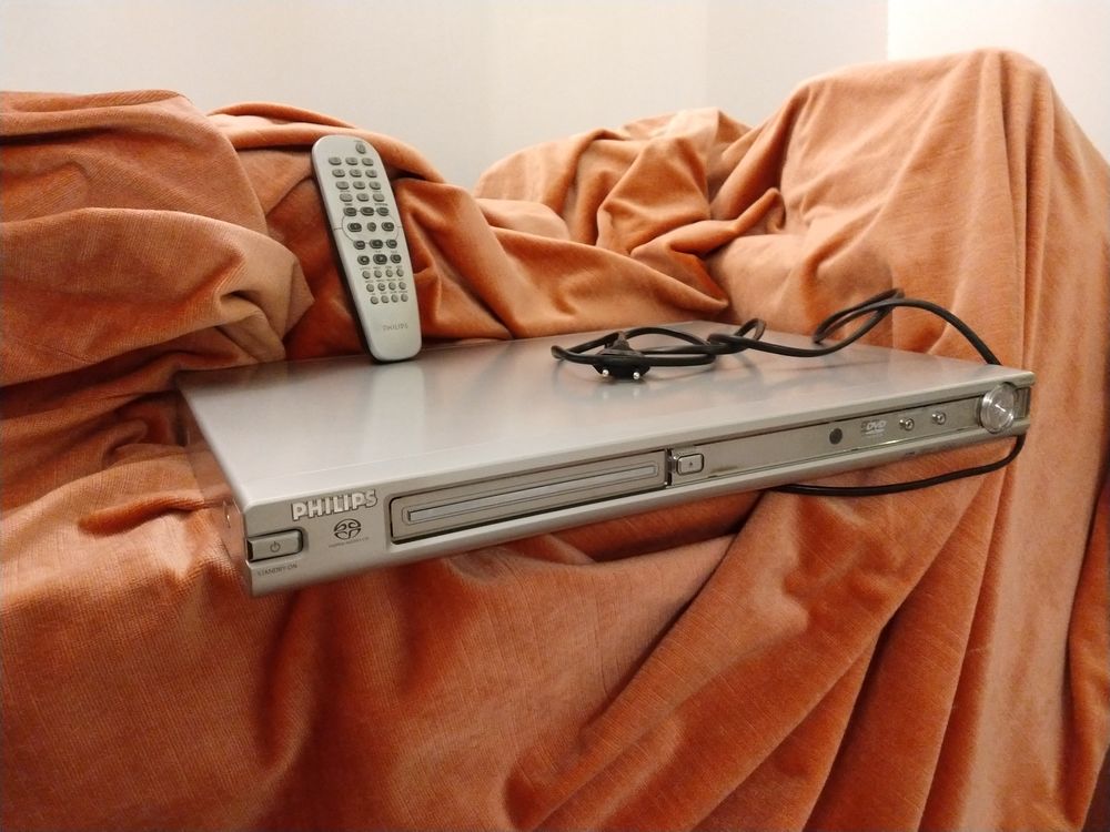 Lecteur DVD Philips Argent&eacute; + T&eacute;l&eacute;commande Audio et hifi