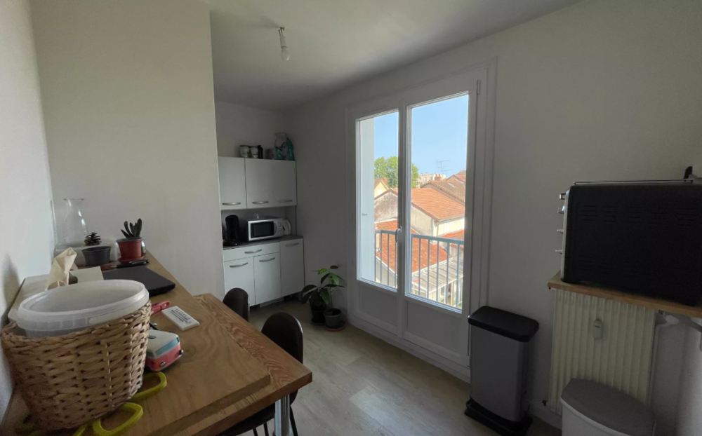 Vente Appartement Appartement 2 pièces de 44 m² Limoges Beaublanc (loué) Limoges