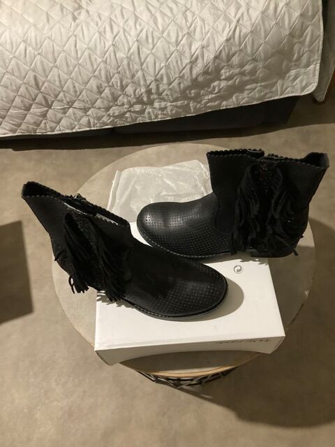 Botte femme taille 38 10 Le Petit Clamart (92)