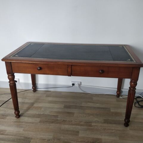 Joli bureau Style Louis Philippe, début XXème, bois massif e 125 Brive-la-Gaillarde (19)