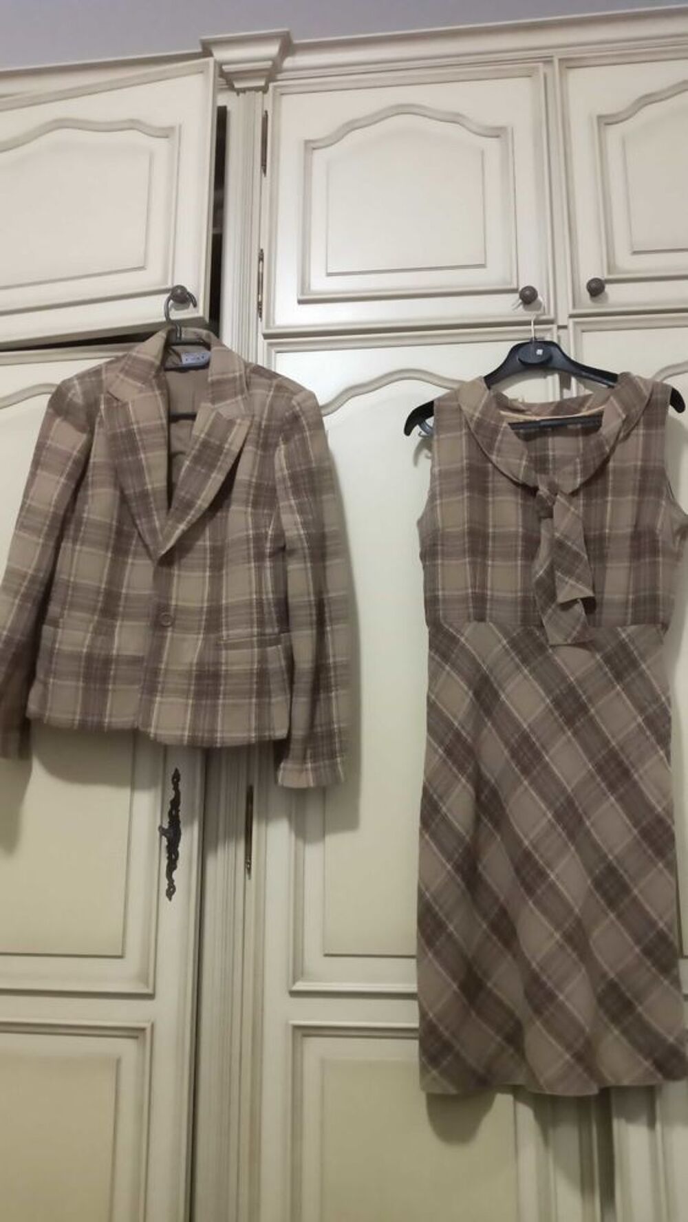 Tailleur femme Vêtements