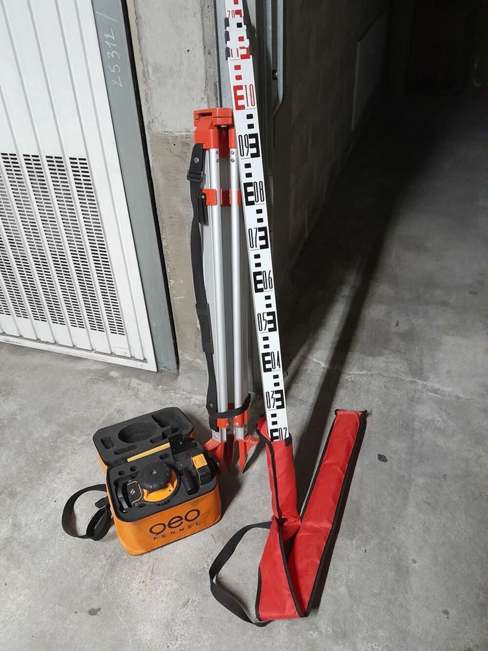 LASER DE CHANTIER PRO Bricolage