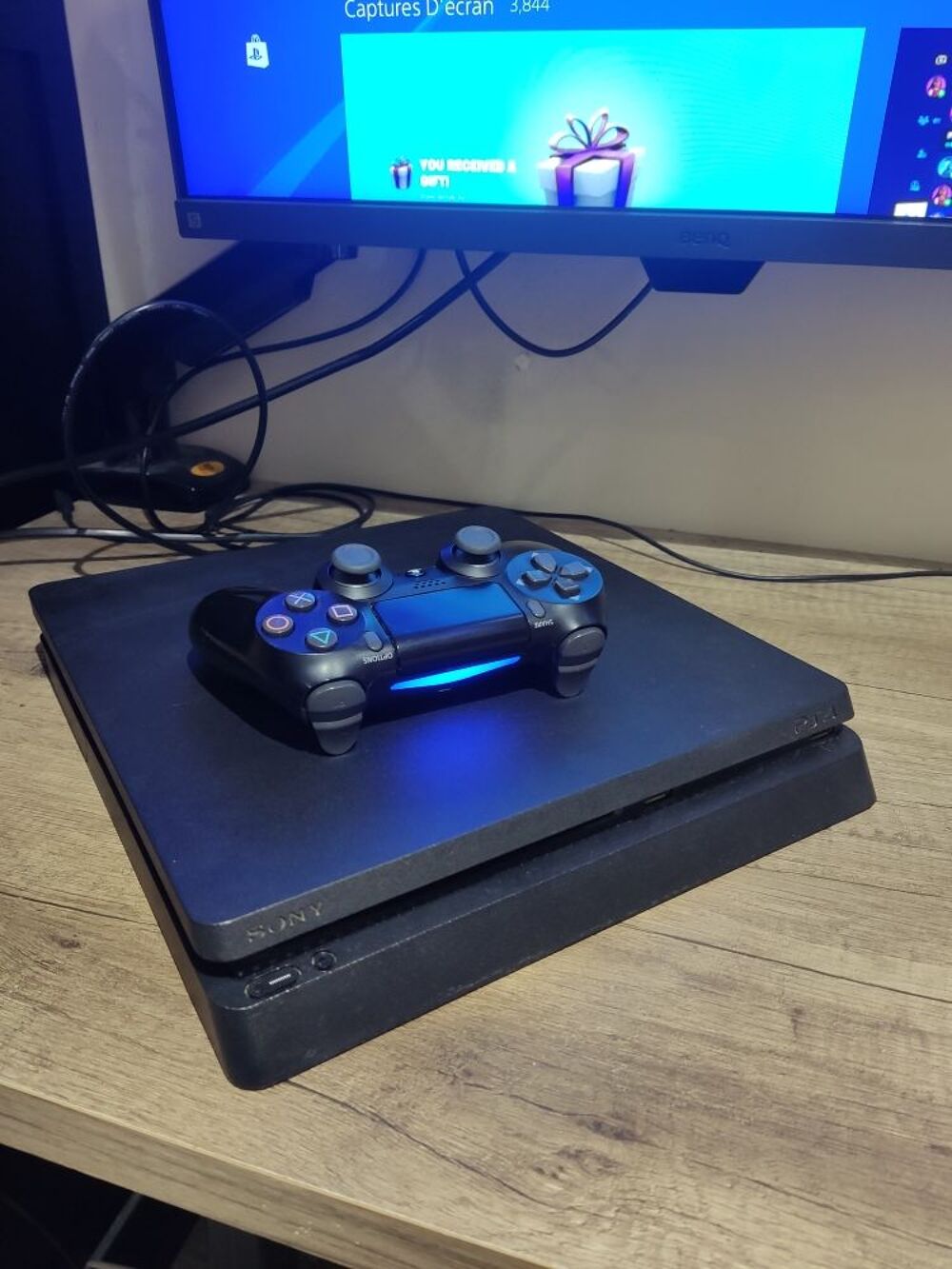 Ps4 Slim 500Gb Neuve Jeux et manette Consoles et jeux vidéos