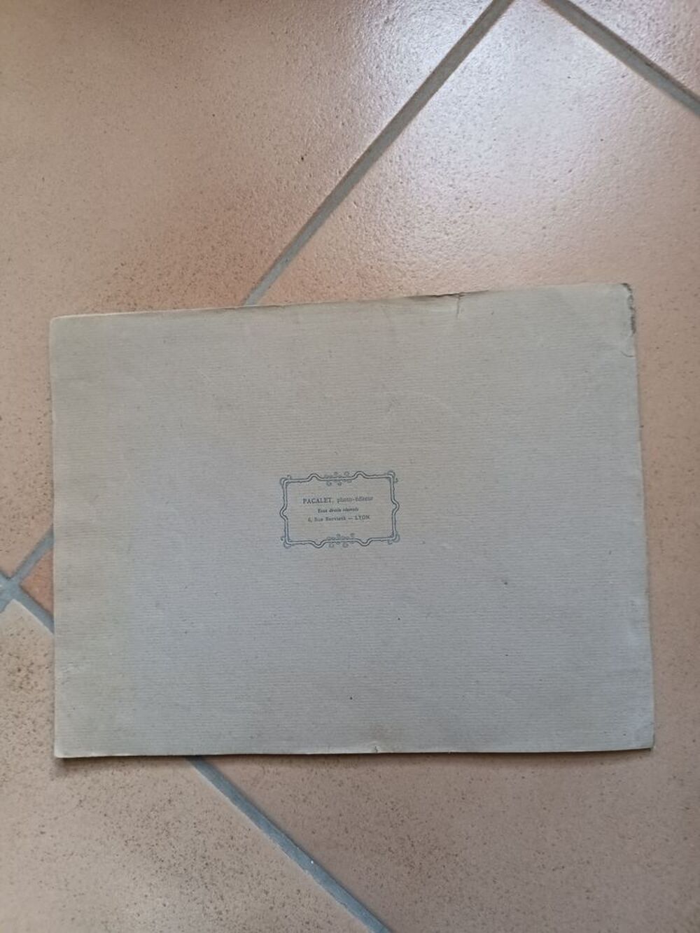 Album de 18 photos de 1926 coll&egrave;ge Notre-Dame de Mongr&eacute; 