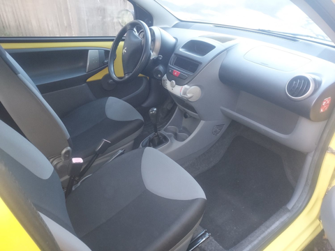 Peugeot 107 1.0e 12V 68ch BLUE LION Trendy