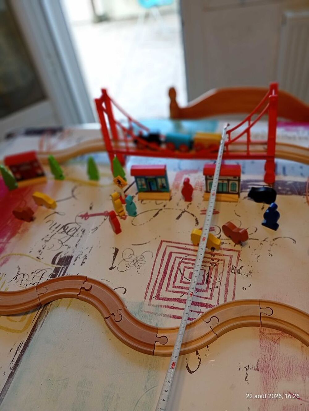 circuit de train en bois carousel Jeux / jouets