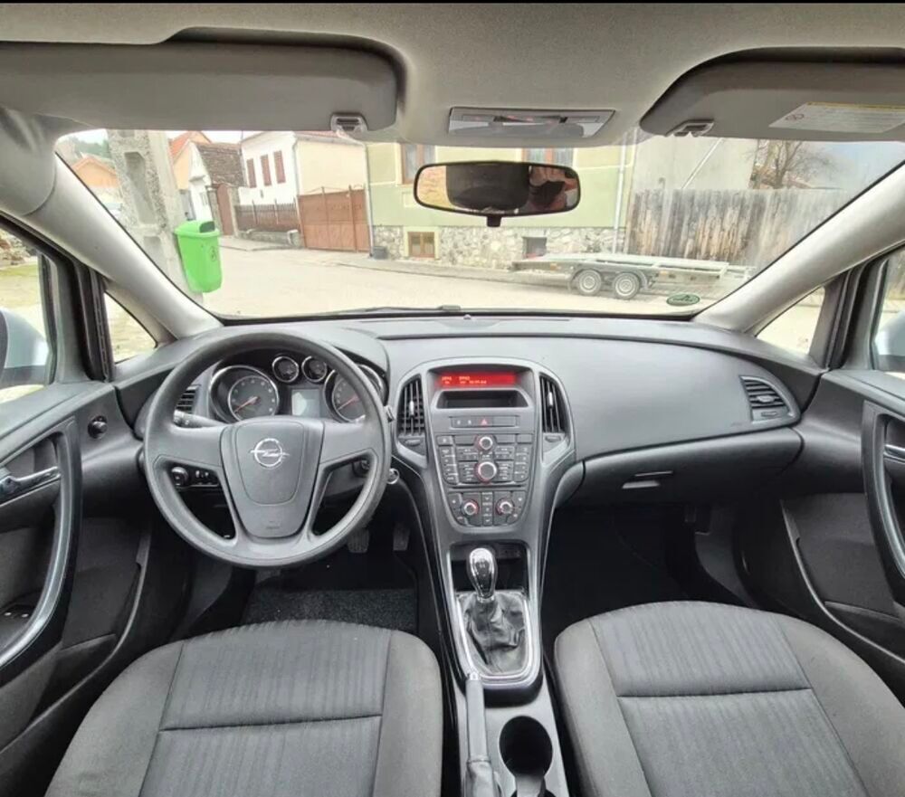 Astra Break 1.7 CDTI - 110 FAP ecoFLEX Cosmo 2010 occasion 29200 Brest