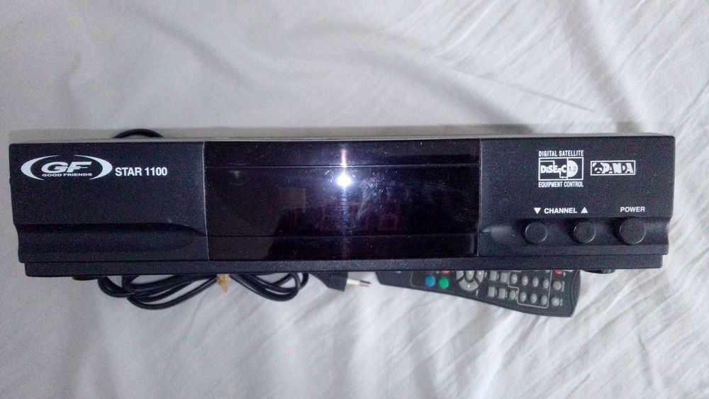 R&eacute;cepteur Satellite GC Star1100 Photos/Video/TV