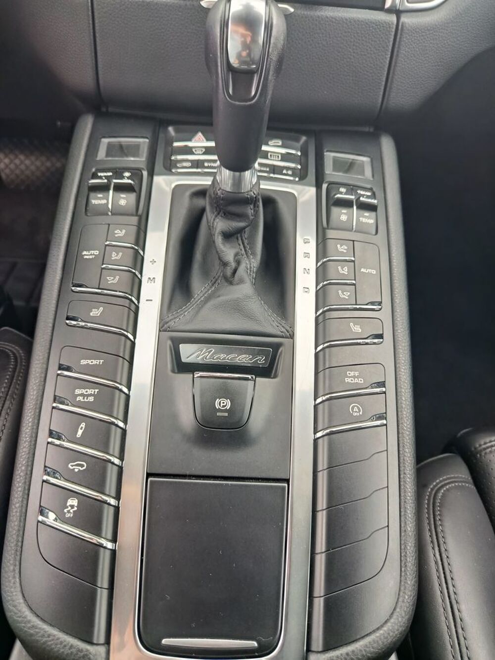 Macan 3.0 V6 340 ch S PDK 2014 occasion 34410 S&eacute;rignan
