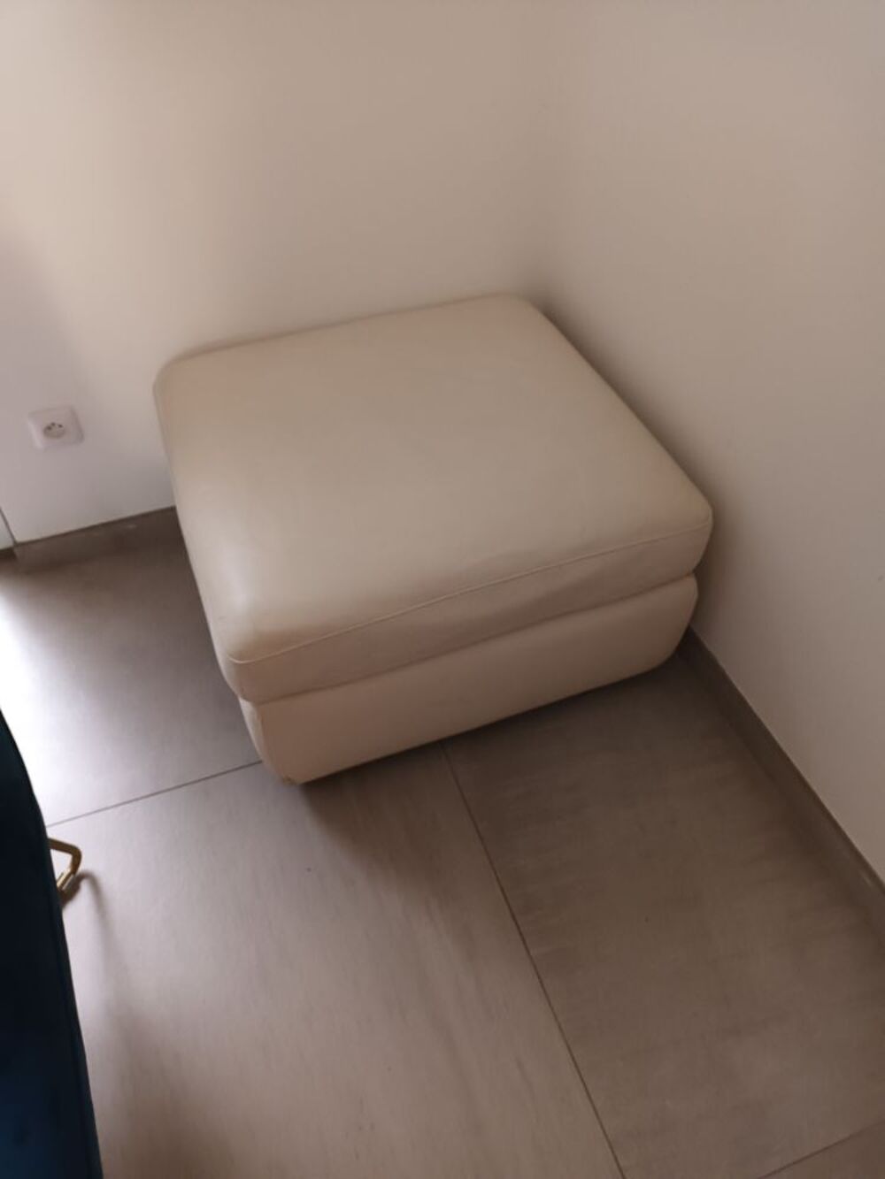 Pouf coffre cuir blanc Meubles