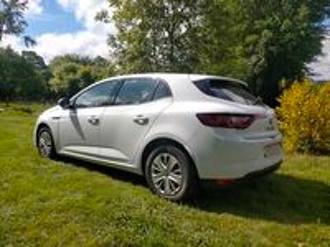 Megane IV MEGANE IV SOCIETE DCI 90 ENERGY AIR 2P 2017 occasion 61800 Beauchêne