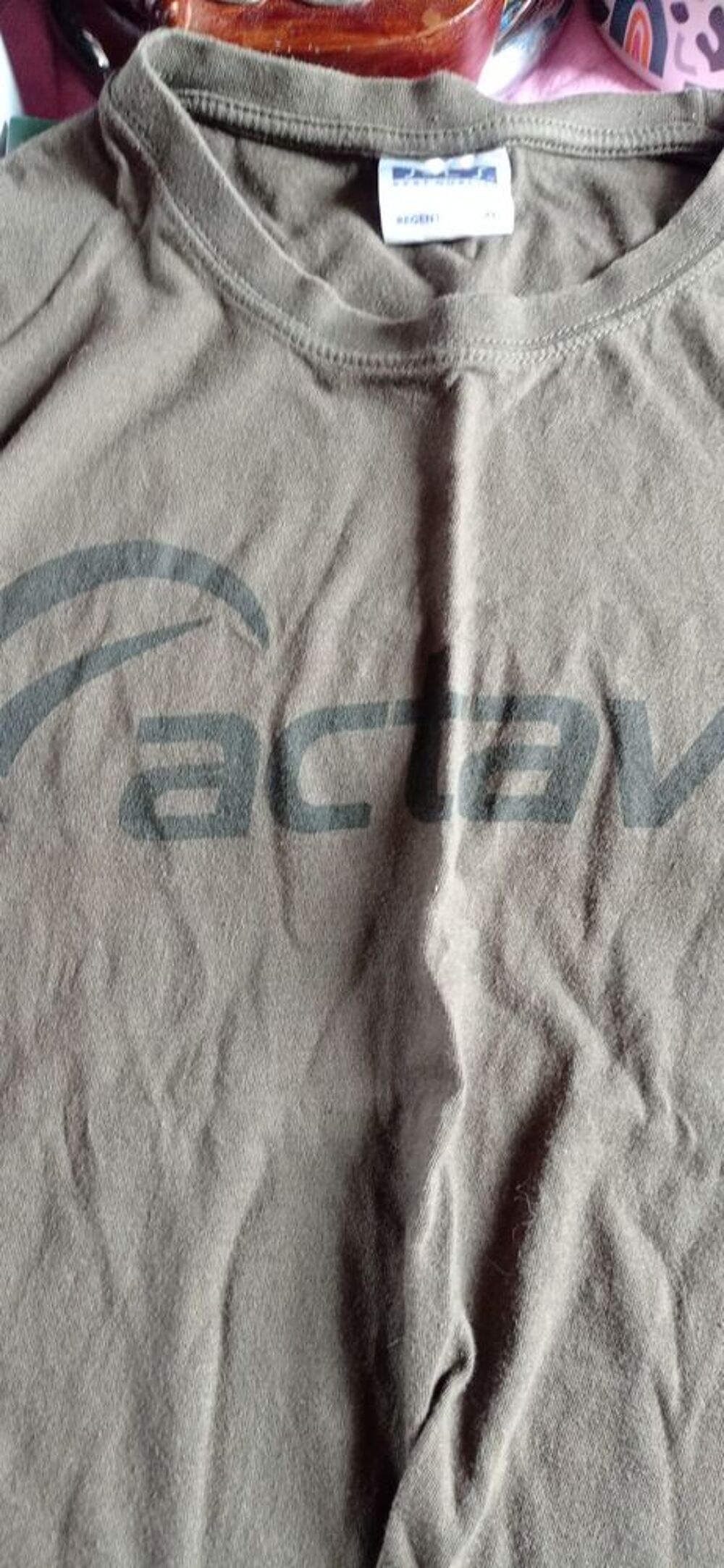 lot de t-shirt de deux t-shirt pour homme Vêtements