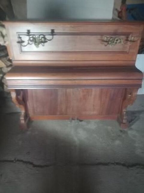 piano ancien Chalindrey (52)
