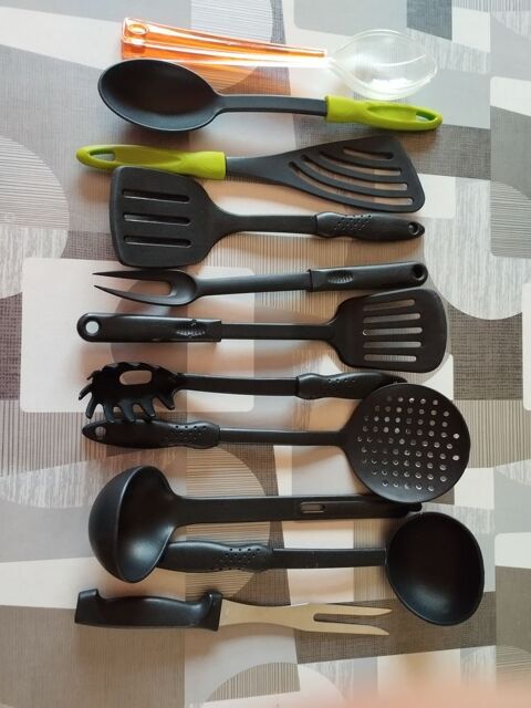 Lot d'ustensiles de cuisine 4 Bauvin (59)