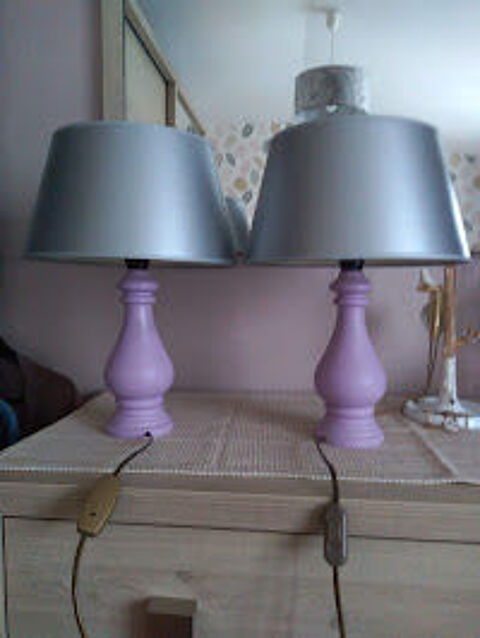 lot de 2 lampes de chevet avec leurs ampoules 12 Amiens (80)