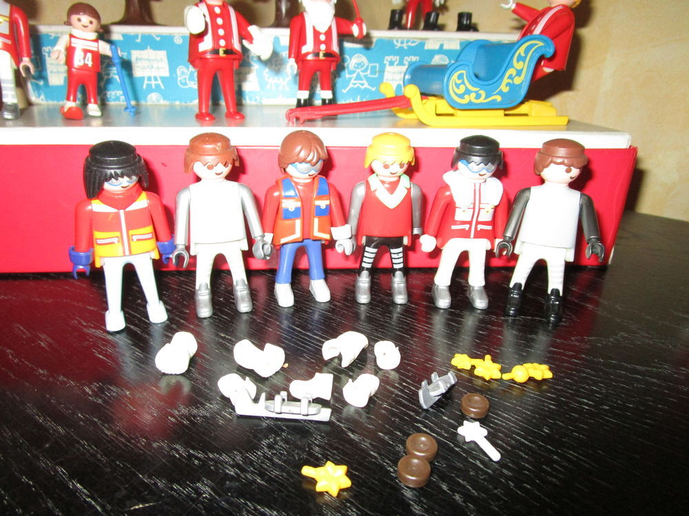 PLAYMOBIL NOEL SPORT D HIVERS Jeux / jouets