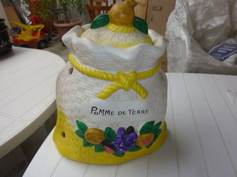 Pot &agrave; pommes de terre Cuisine
