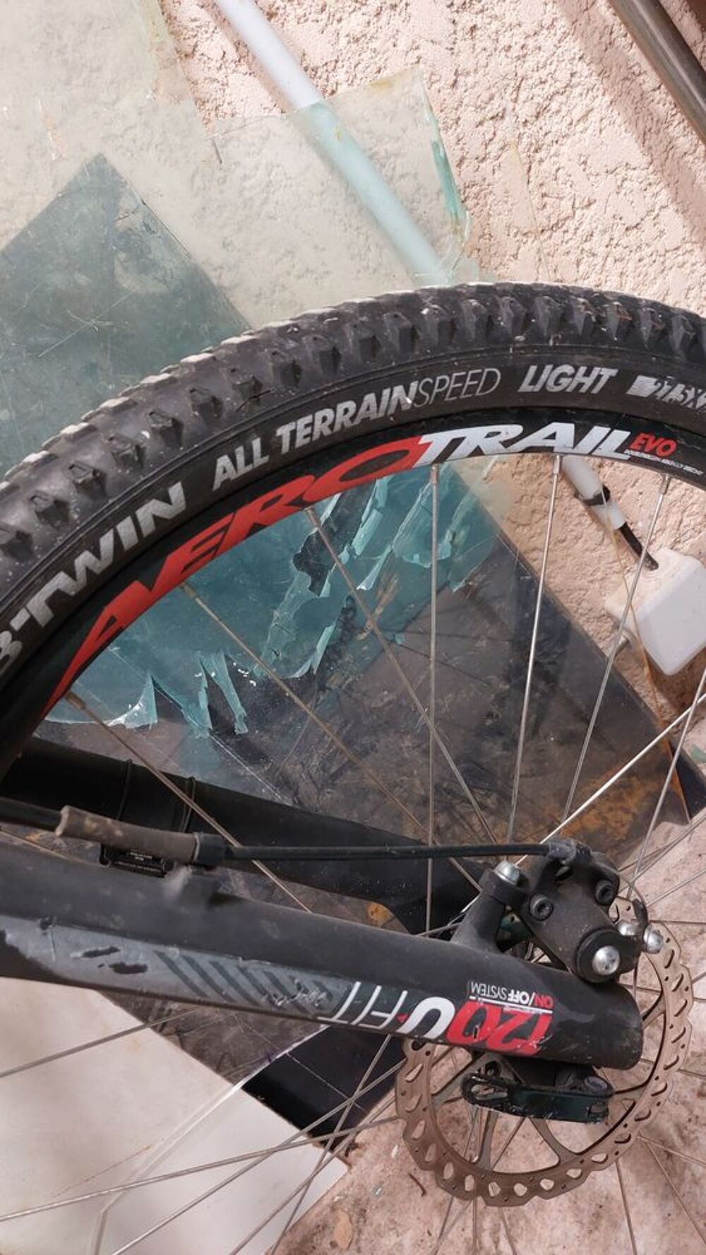 V&eacute;lo VTT Homme BTWIN Vélos