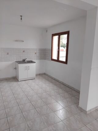  Appartement à louer 2 pièces 51 m² Warluis