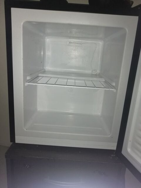 Cong�lateur 95 Moirans (38)