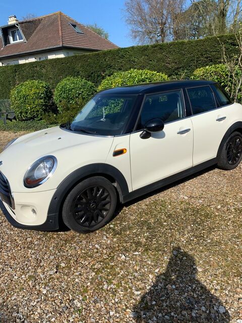Mini Cooper Hatch 5 Portes 136 ch BVA6 2015 occasion Octeville-sur-Mer 76930