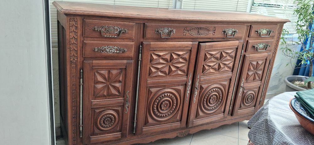 BUFFET BAS CHENE MASSIF Meubles