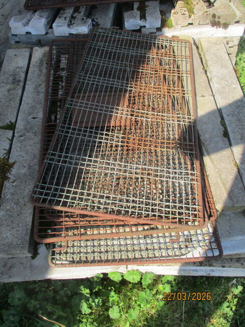 CLAPIERS LAPINS 70 24460 Saint-front-d'alemps