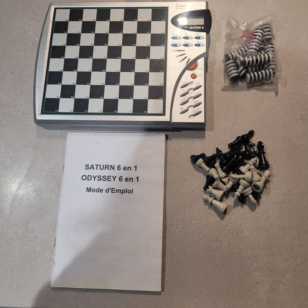 &Eacute;CHIQUIER &Eacute;LECTRONIQUE / JEUX ENFANTS Jeux / jouets