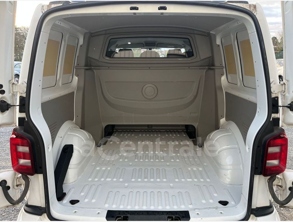 Transporter VOLKSWAGEN TRANSPORTER VI T6 PROCAB 2.0 TDI 204 4MOTION L1H1 2019 occasion 45770 Saran
