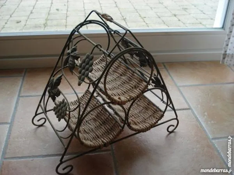 Panier et porte bouteilles type osier et fer forg� 5 Thilouze (37)