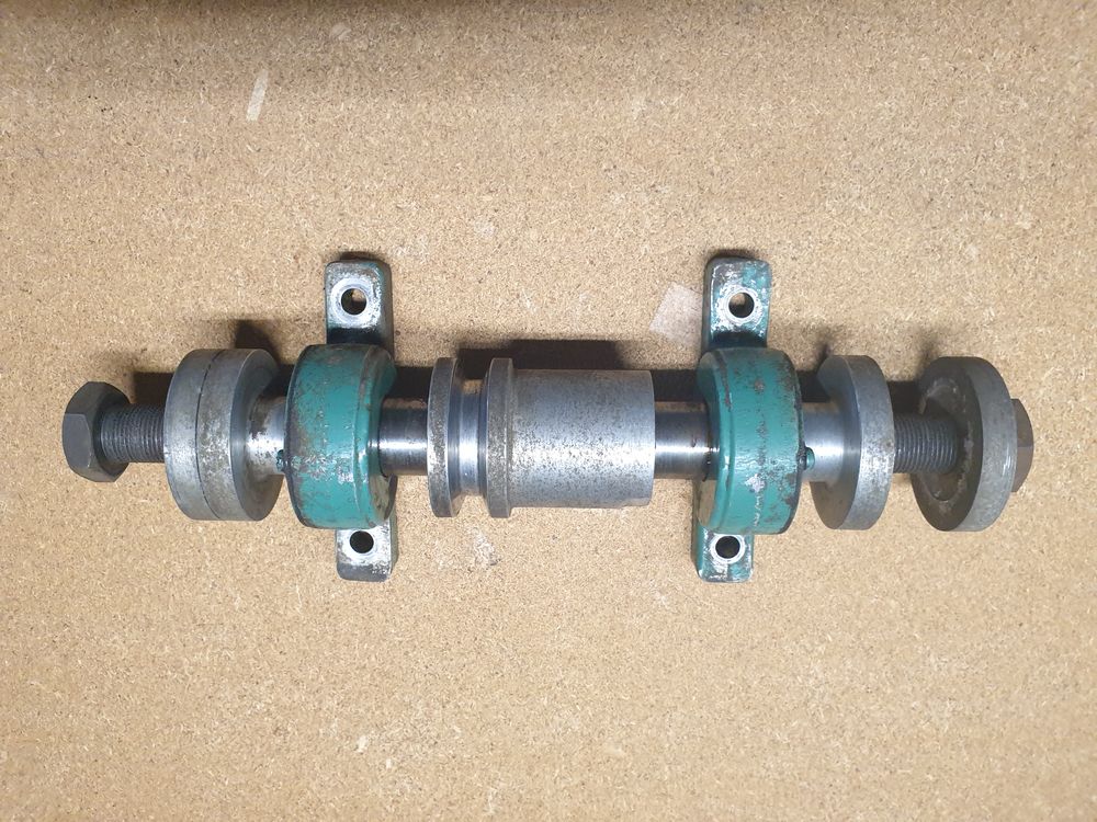arbre pour touret ou de meulage ou scie circulaire Bricolage