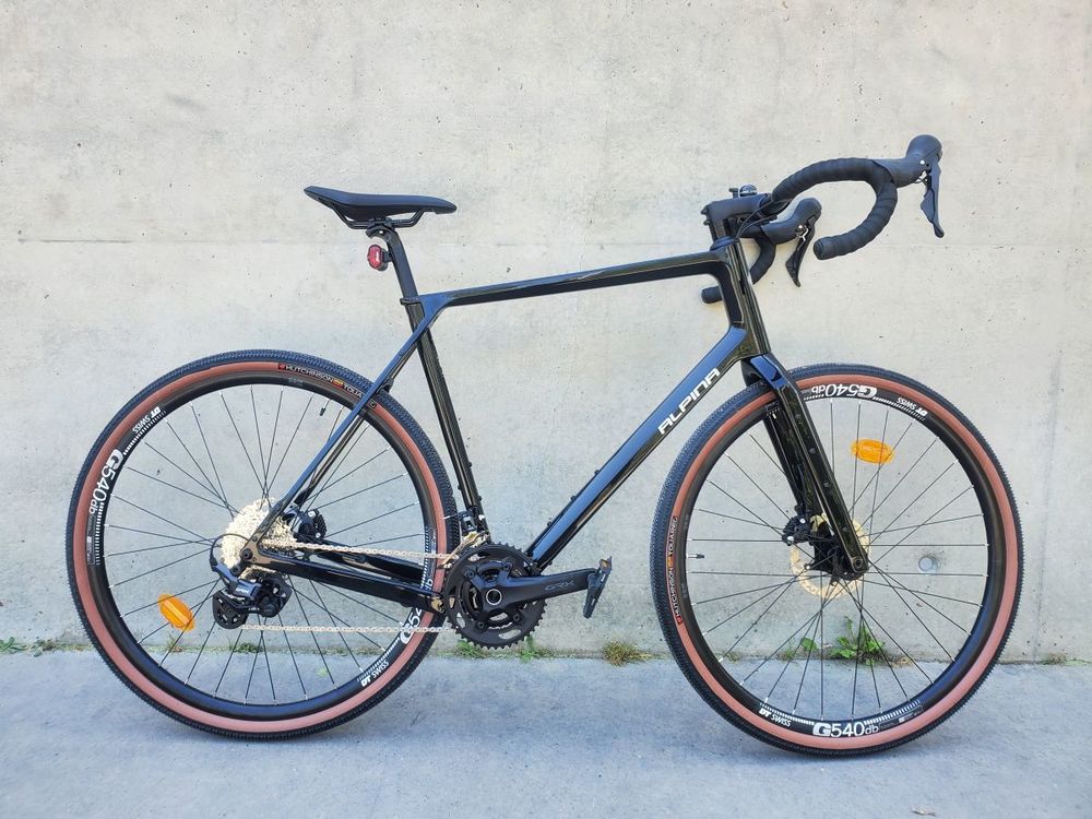 Gravel comme neuf Alpina carbone achet&eacute; neuf 2700 euros Vélos