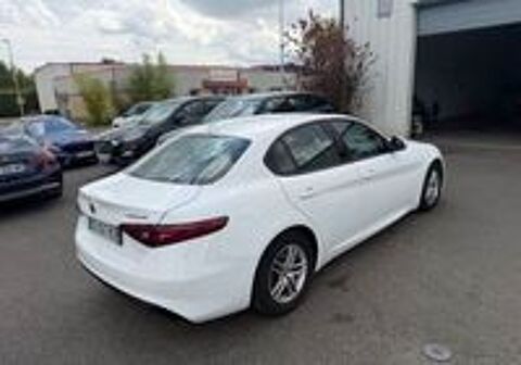 Giulia 2.2 136 ch Business 2017 occasion 10000 Troyes