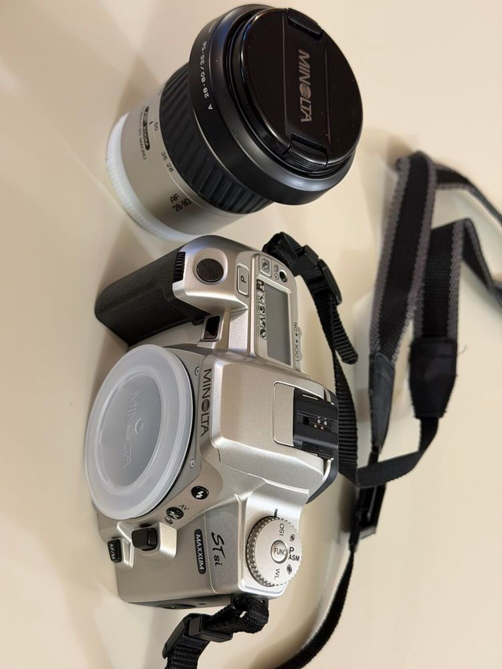 appareil photo argentique. Photos/Video/TV