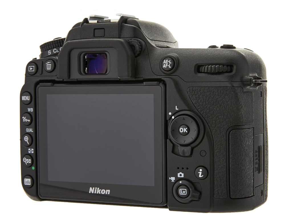 Boitier NIKON D7500 + 2 cadeaux Photos/Video/TV