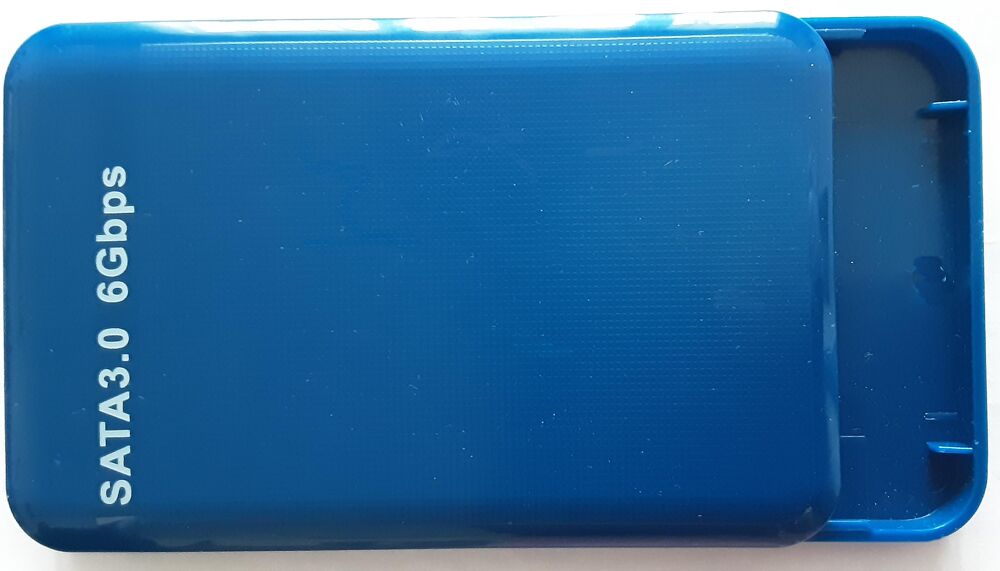 bo&icirc;tier USB3.0 en ABS couleur bleu ROY avec cordon USB3.0 Matériel informatique