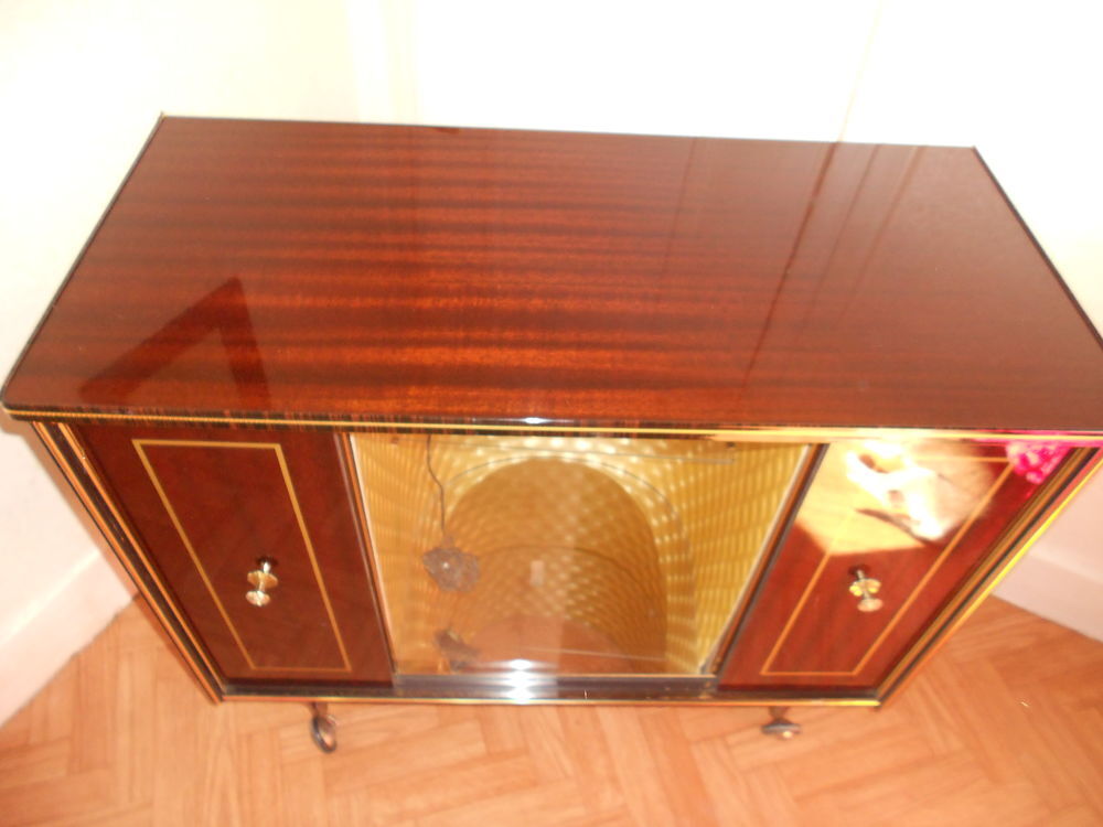 Meuble t&eacute;l&eacute;vision laqu&eacute; 1960 Design Neuf Meubles