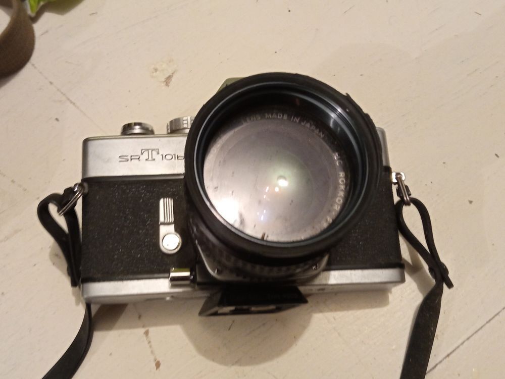 Appareil photo argentique MINOLTA 101 b Photos/Video/TV