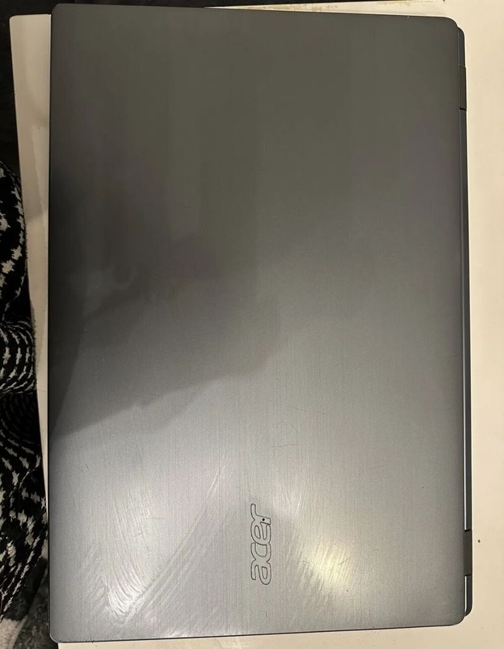 pc acer e5-771 17,3.Core i5 4eme g&eacute;n&eacute;ration 8go de ram et 512 go de ssd Matériel informatique