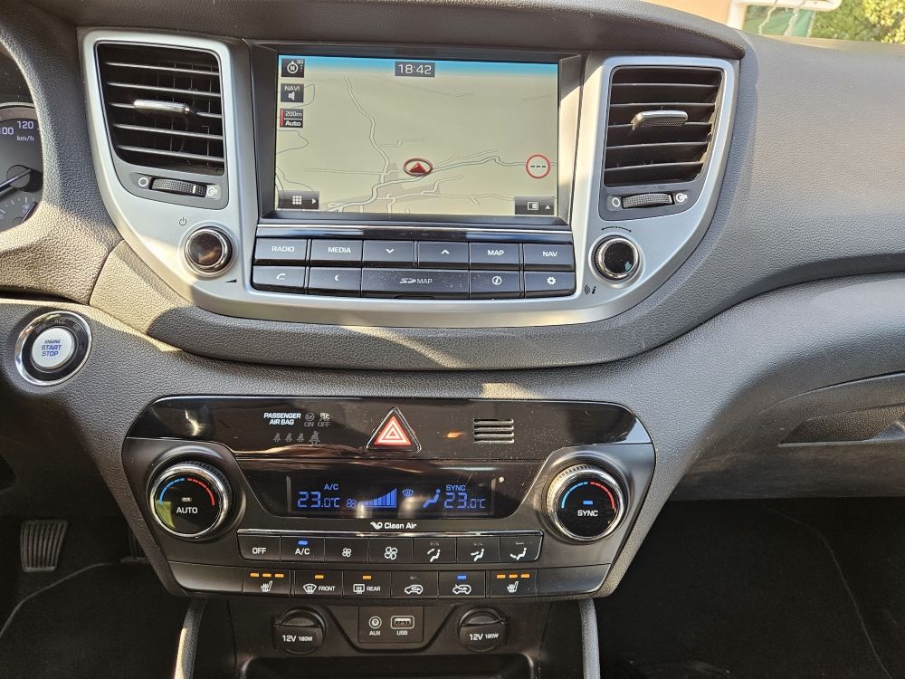 Tucson 2.0 CRDi 136 2WD Creative 2016 occasion 65350 Aubar&egrave;de