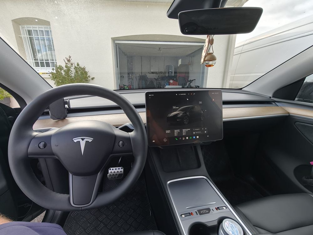 Model Y MODEL Y Standard RWD 2024 occasion 31670 Lab&egrave;ge
