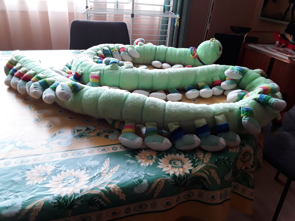 LE MILLE PATTES SI SYMPATHIQUE Jeux / jouets