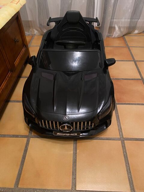 Voiture lectrique Pour Enfants Avec Tlcommande AMG GT  120 Chelles (77)