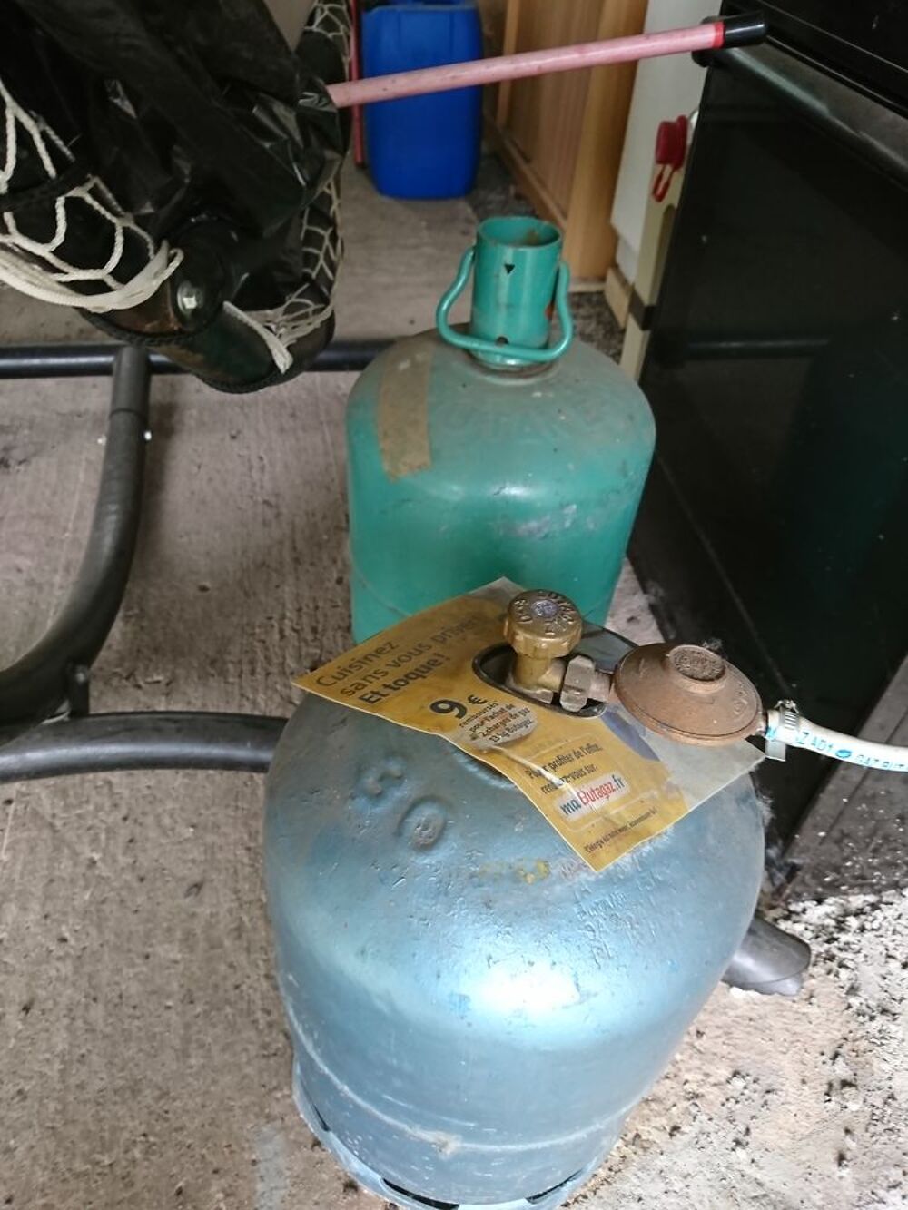 bouteilles de gaz
Bricolage