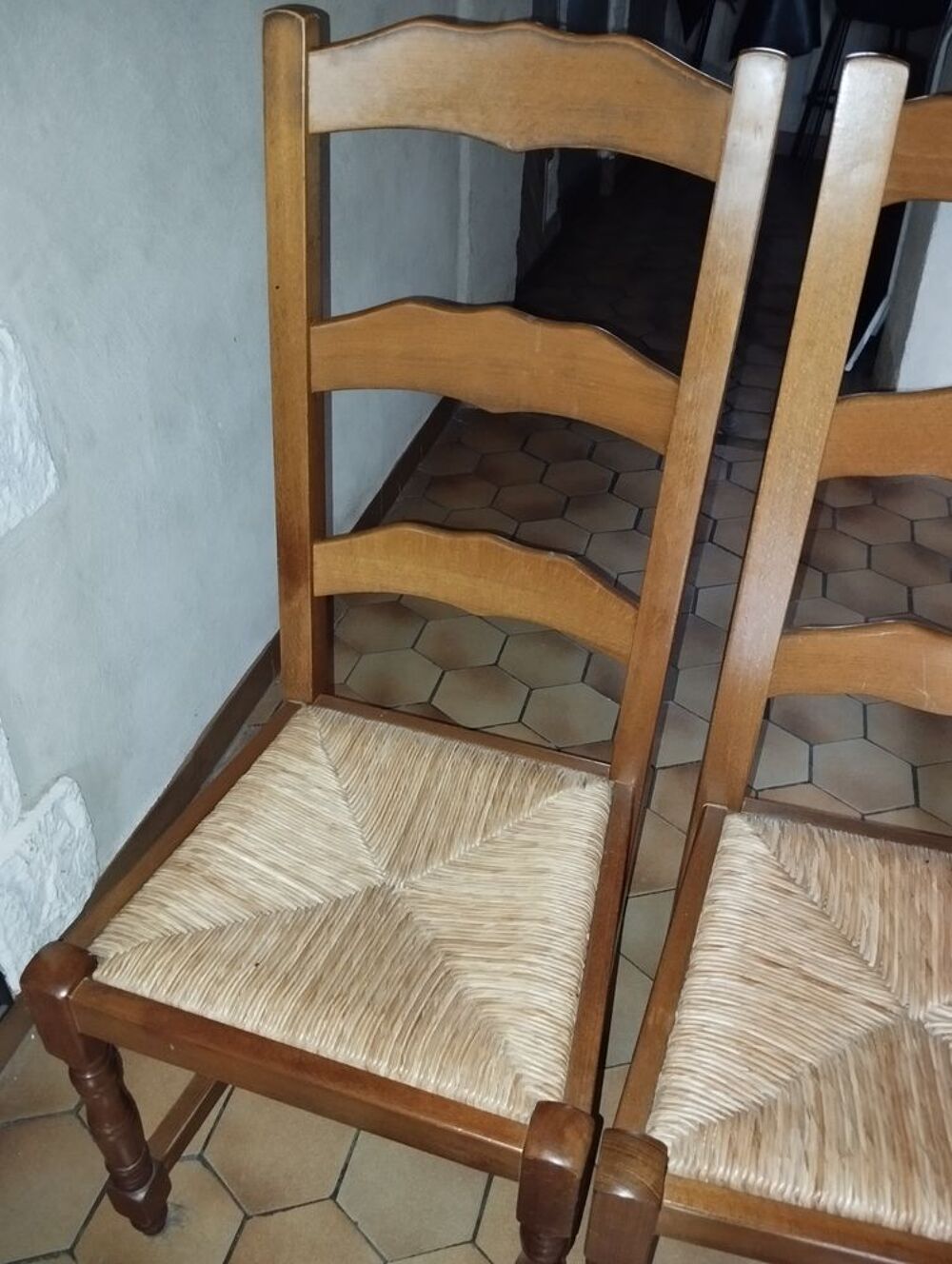 6 chaises en bois Meubles