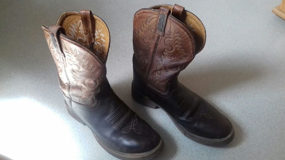 BOTTES WESTERN EQUITATION
Chaussures