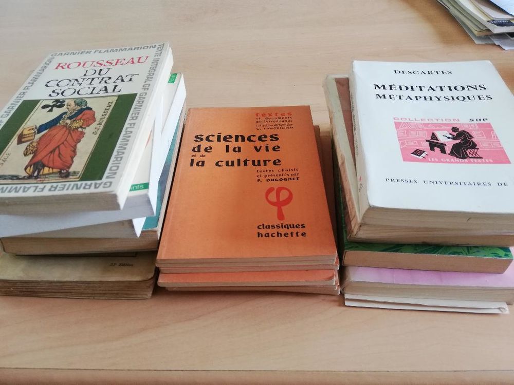 Ouvrages philosophiques Livres et BD