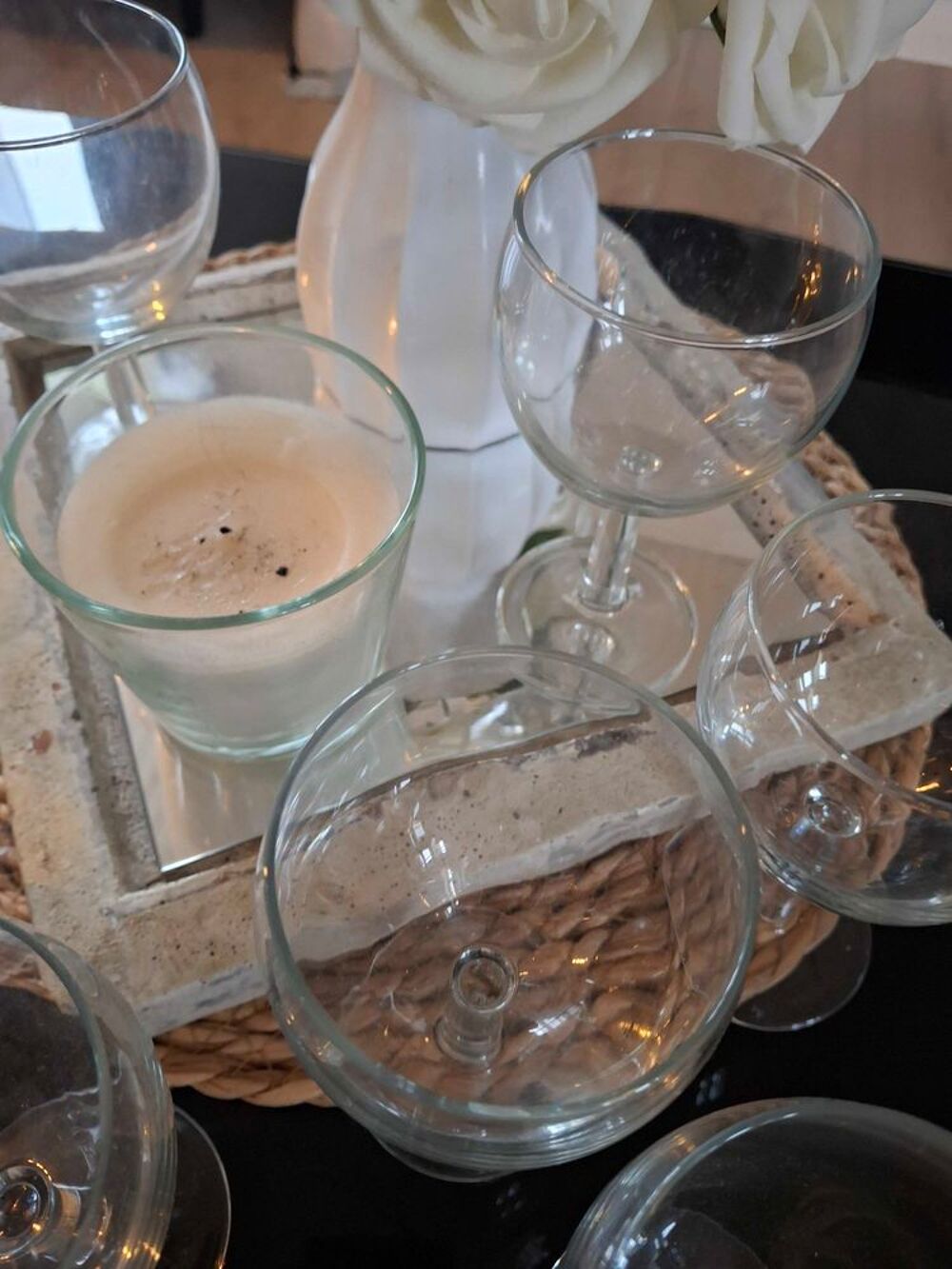 lot de 10 verres &agrave; pied transparents forme ballon Décoration