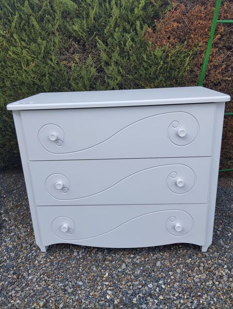 Commode Saint-Rémy-de-Sillé (72)